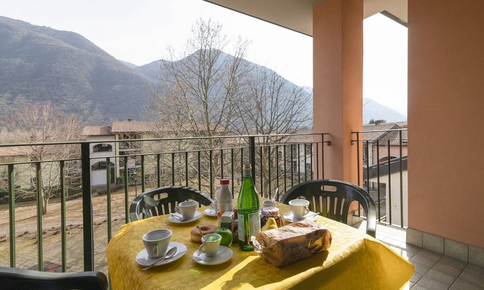 Porlezza Apartment | Porto Letizia Rossini 12, Porlezza, Italy