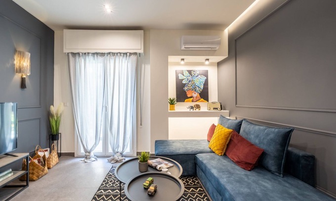 Piraeus Apartment | Ports Crossroad E