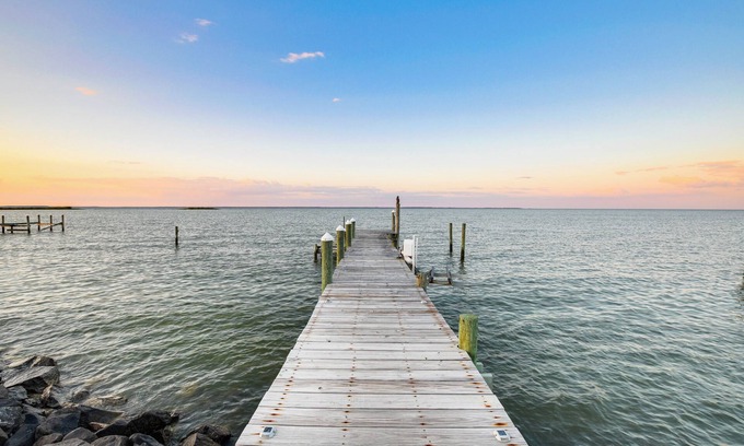 Lottsburg House | Potomac Waterfront Retreat w/Dock & Kayaks