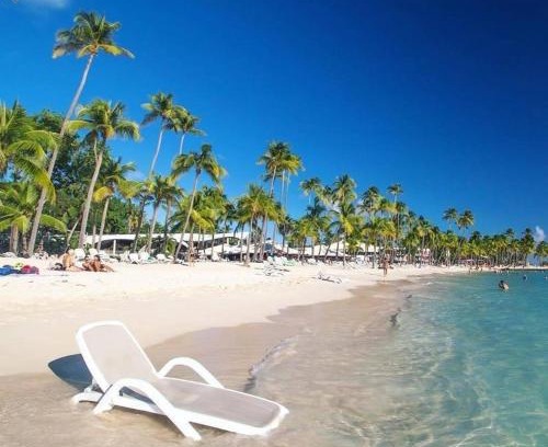 Sainte-Anne Apartment | Poupeye