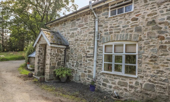 Caersws House | Preacher's Cottage