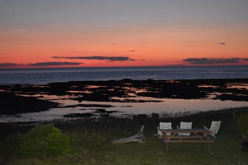 Sainte-Anne-des-Monts Apartment | Première sur Mer