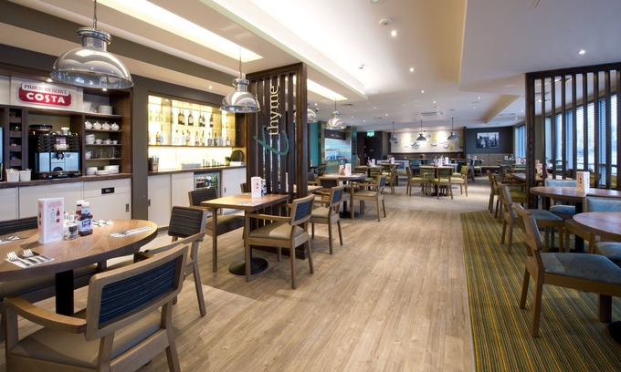 Chipping Norton Hotel | Premier Inn Chipping Norton