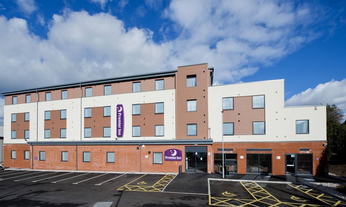 Honiton Hotel | Premier Inn Honiton