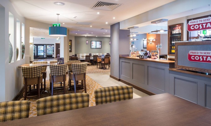 London Borough of Hounslow Hotel | Premier Inn London Brentford