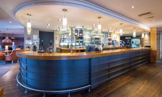 Kingsteignton Hotel | Premier Inn Newton Abbot