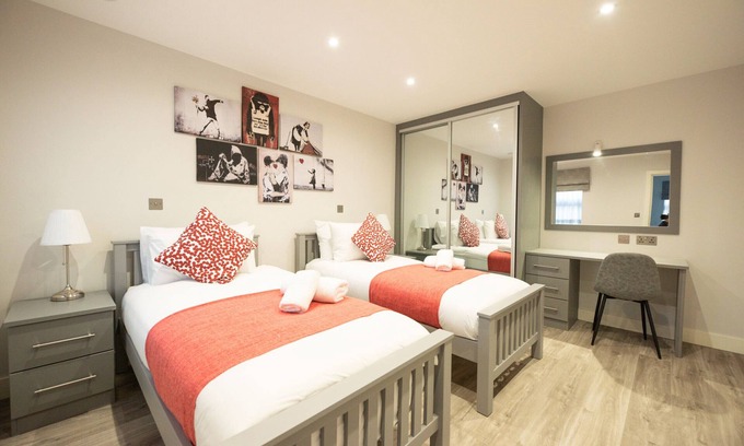 Reading Apartment | Premium 1-Bed, 1-Bath Apartment by KSA