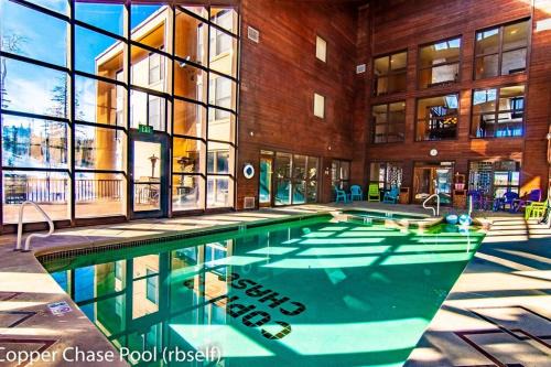 Brian Head Apartment | President Studio Pool-Spa Ski-in out Gym, Sauna, Laundry, BBQ