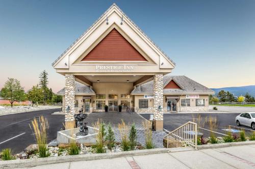 East Kootenay Hotel | Prestige Radium Hot Springs Resort, WorldHotels Crafted