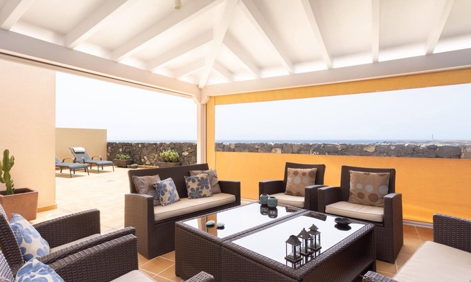 Poris de Abona Apartment | Pretty 3 bedroom property on beach - PORÍS 10