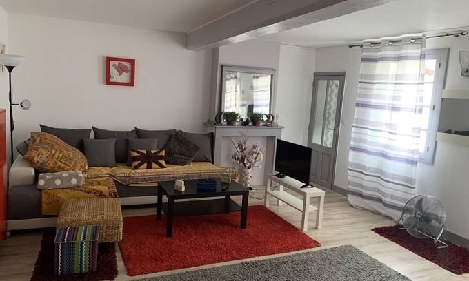 Castelnaudary Apartment | Pretty apartment