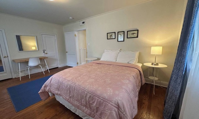 Historic District Apartment | Prime Spot Stay–Simple Comfort, Perfect Location