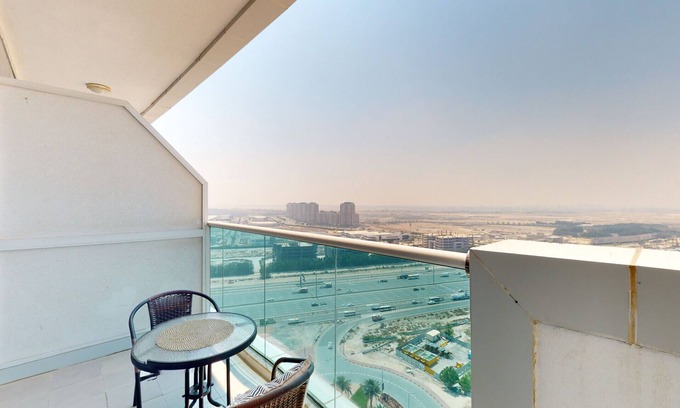Jumeirah Village Triangle Apartment | Primestay - Al Jawhara Towers - JVT