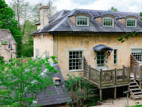 Winchcombe Apartment | Prince Rupert