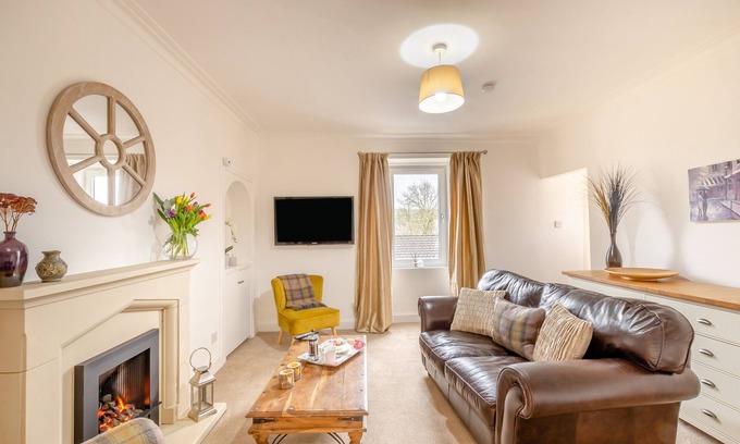 Hawick Apartment | Princes Street Apartment