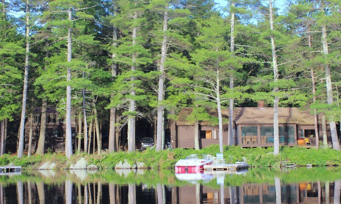 Sandwich Cabin | Pristine Lakefront - 5 Bedroom 2 Cabin Compound - on Squam Lake