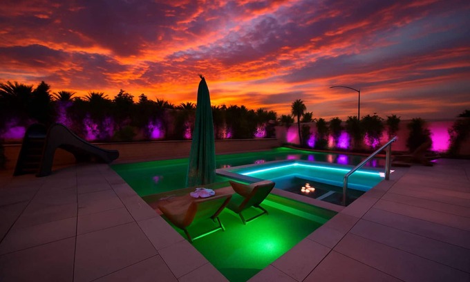 Coachella House | Private 6 bedroom retreat: deep discounts