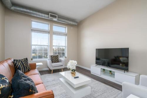 Downtown Indianapolis Apartment | Private Bed Downtown INDY - Shared