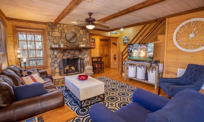Boone Cottage | Private Cottage With Great Surroundings