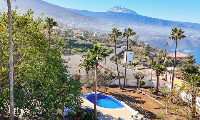 La Matanza de Acentejo Villa | Private Garden & pool, Sea View, near restaurant, free Wi-fi, 5,5 km from Beach