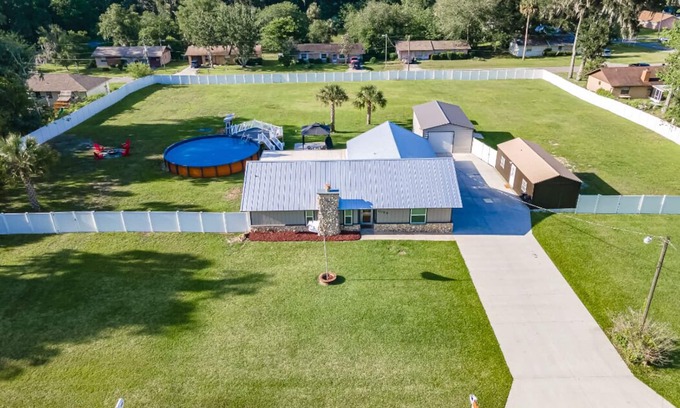 Ocala House | Private Family & Pup Escape with Pool Oasis