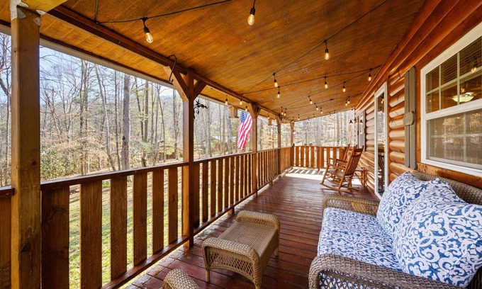 Cosby Cabin | Private Firepit King Beds Near Nat’l Park
