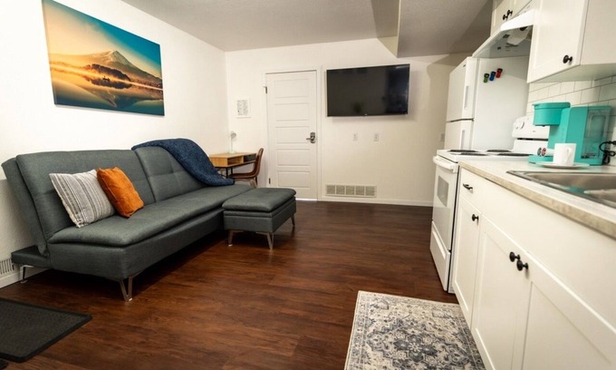 Lethbridge House | Private Ground Level Suite with Full Kitchen