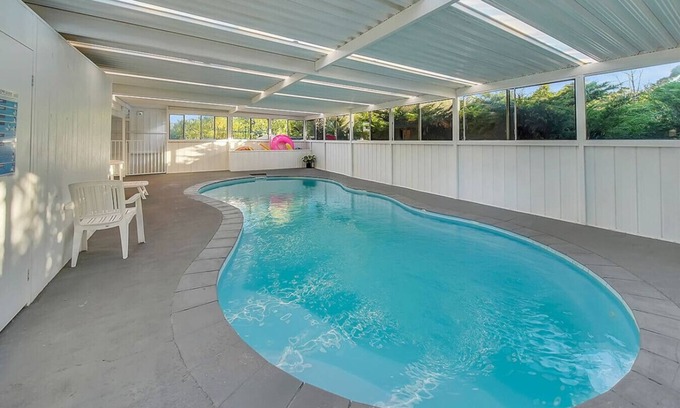 Mitchell House | Private House - Pool, Games and Fire Pit Bathurst