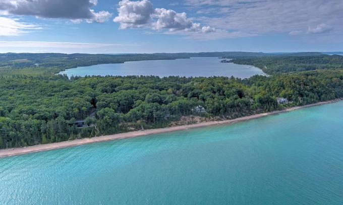 Leland House | Private Lake Michigan lakefront luxury retreat North of Leland w stunning views