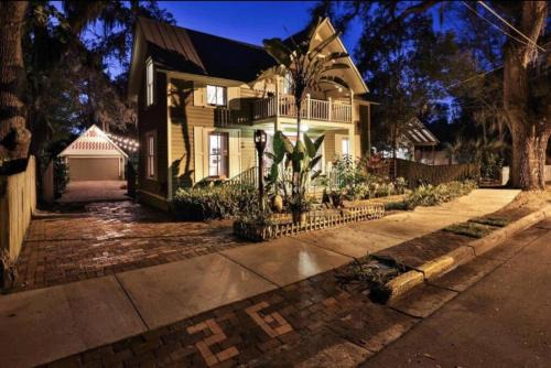 St. Augustine House | Private Luxury Cottage Close to Downtown