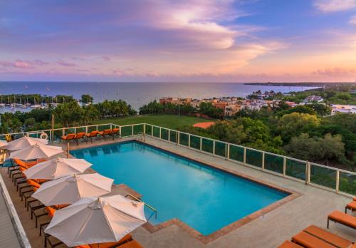 Coconut Grove Apartment | Private Oasis at Arya