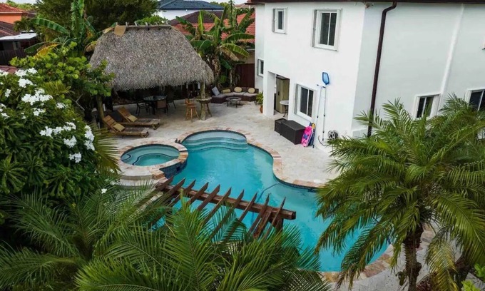 Homestead House | Private Paradise! Extra Clean