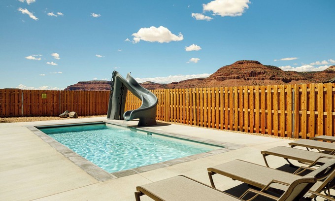 Kanab House | Private pool w/slide, hot tub, and firepit! Near National Parks!