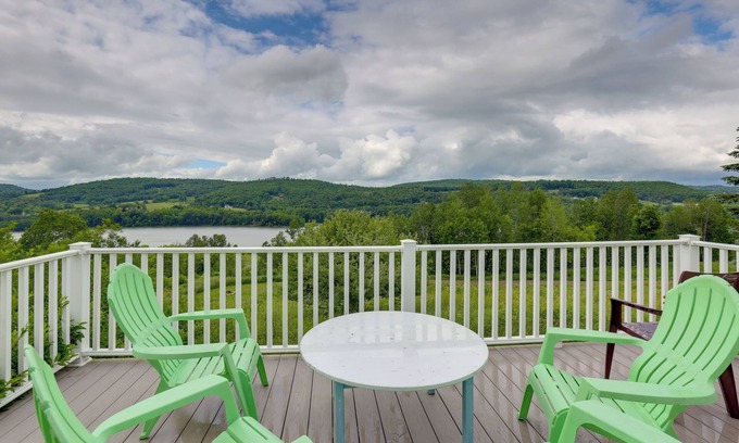 Millerton Apartment | Private Retreat w/Deck: 1 Mi From Cowanesque Lake