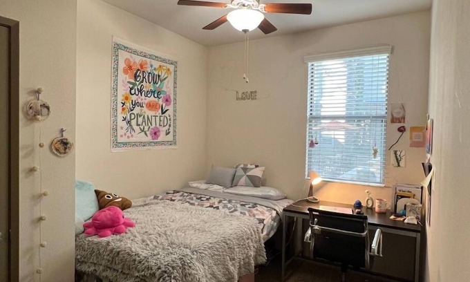 Fullerton Apartment | Private room - 4 mins walk from CSUF. Save, convenient and cozy