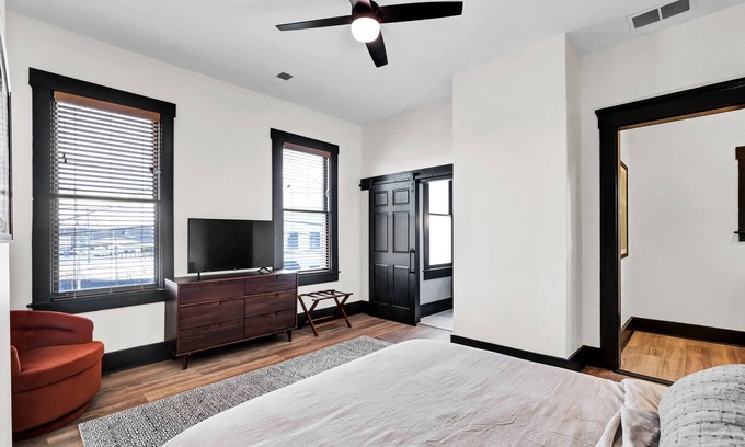 Butchertown Apartment | Private Room in Historic Butchertown, Blocks From NuLu and Downtown