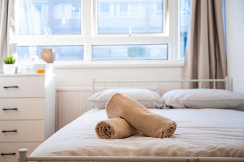 Lansbury House | Private Rooms near Canary Wharf