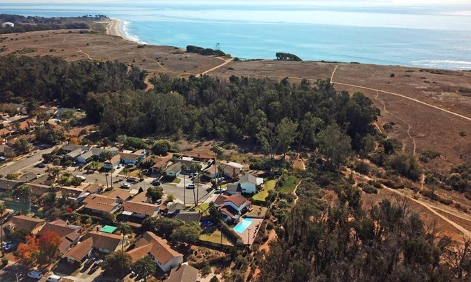 Goleta Apartment | Private studio next to stunning bluffs and beach. Pet friendly.