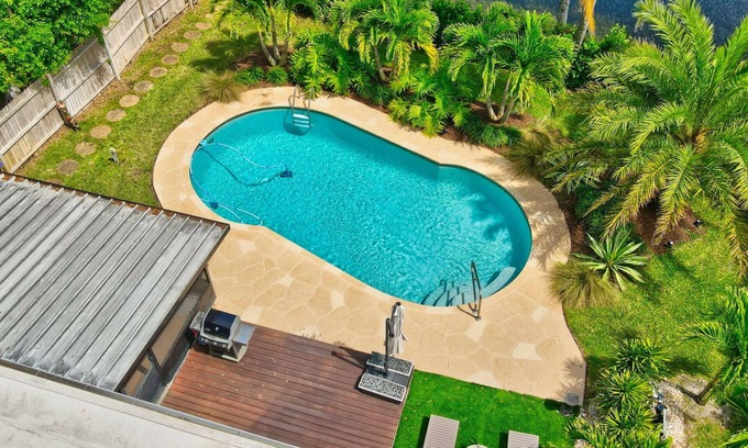 Sandalfoot Cove House | Private Tropical Oasis in Boca Raton! Resort style vacation home.