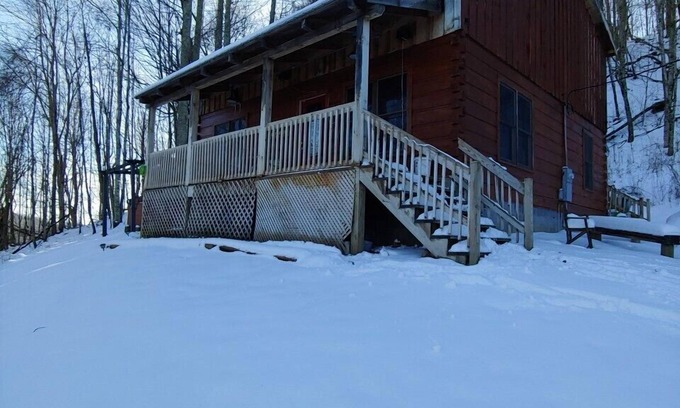 Mars Hill Cabin | Private two acre lot with spectacular views from the porch
