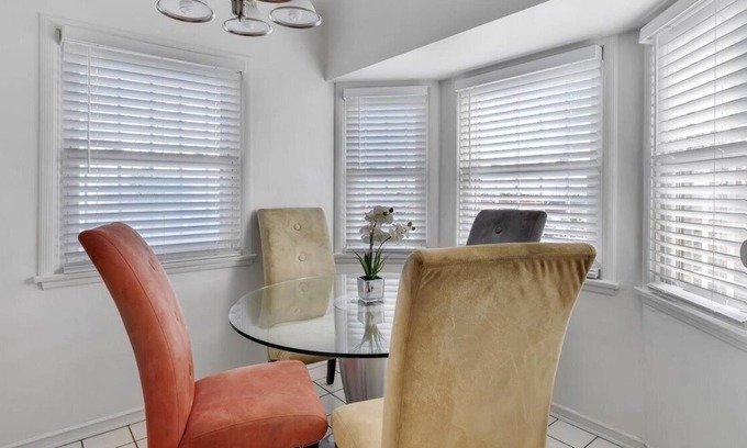 View Park-Windsor Hills Villa | Private and updated two bedroom with laundry and patio