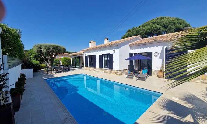 Calella de Palafrugell Villa | Private villa a short walk to Calella