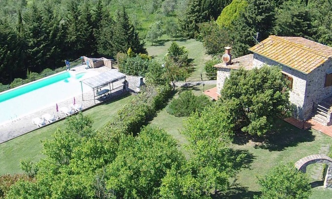 Pomarance Villa | Private villa in the countryside near Cecina
