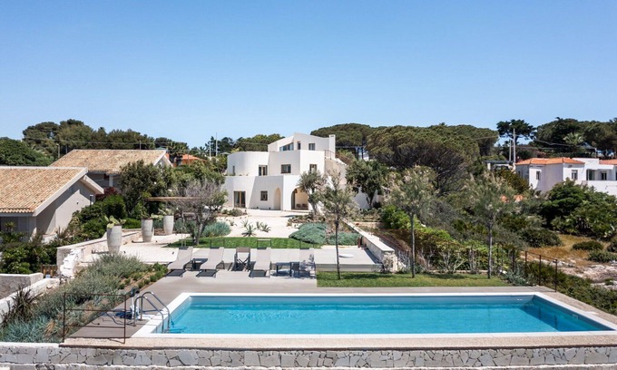 Plemmirio Villa | Private Villa with A/C, WIFI, private pool, TV, patio, panoramic view, parking, close to Syracuse