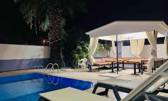 Kadriye Villa | Private Villa with Pool, 5 minutes from Land of Legends theme park
