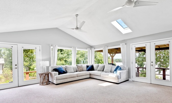 Pell City House | Private Waterfront Retreat on Logan Martin Lake!