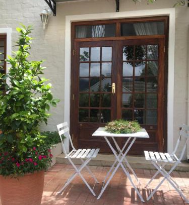 Franschhoek Apartment | Protea Studio Franschhoek Central