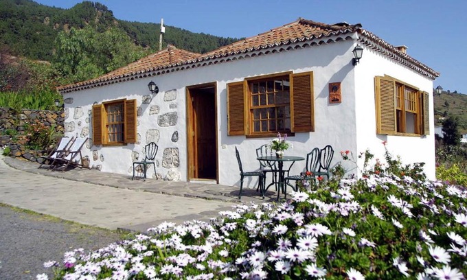 Tigalate House | Puente Roto