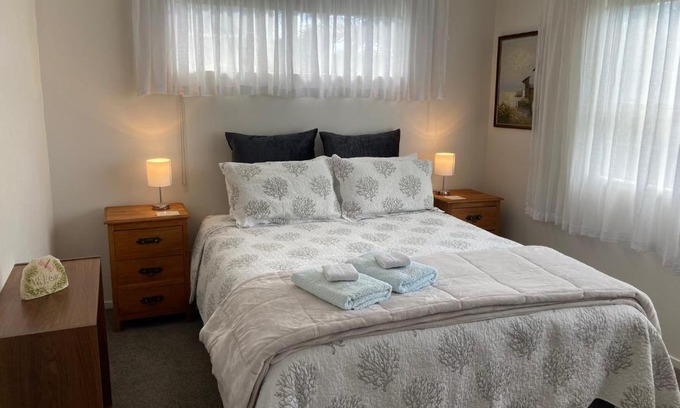 Pukehina House | Pukehina Room 4 Two