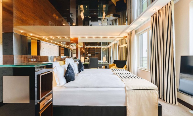 Tiergarten Hotel | Pullman Berlin Schweizerhof